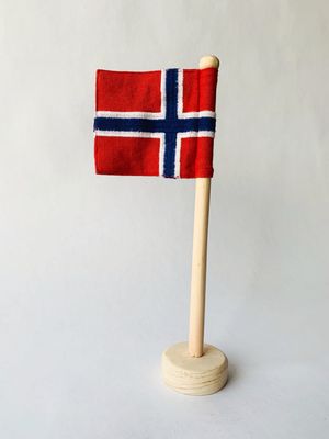 Flagg På Stang H 27 Cm